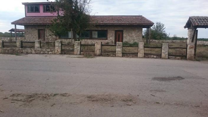 Image No.3-Propriété de 5 chambres à vendre à Dobrich