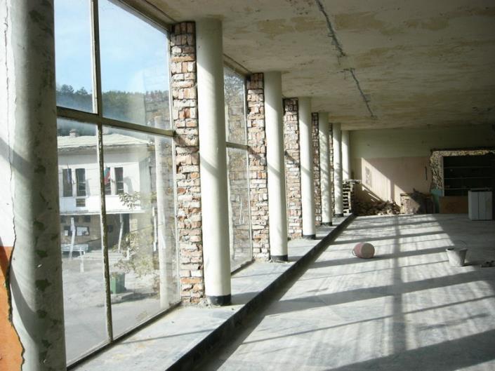 Image No.2-Commercial de 10 chambres à vendre à Ruse