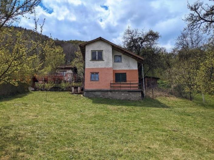 Image No.1-Propriété de pays de 2 chambres à vendre à Province de Sofia