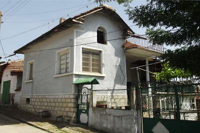 Maison de campagne de 2 chambres à vendre à Vratsa 