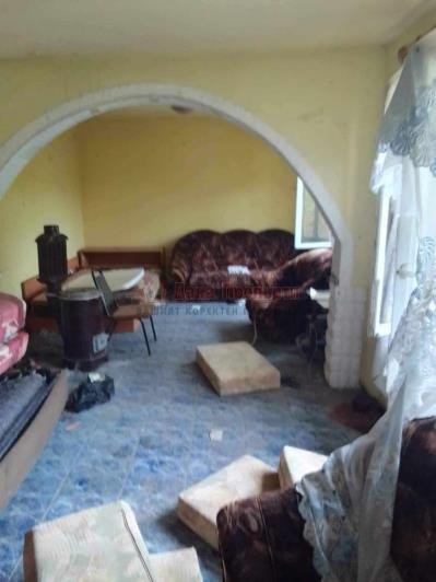 Image No.4-Maison de campagne de 3 chambres à vendre à Pleven