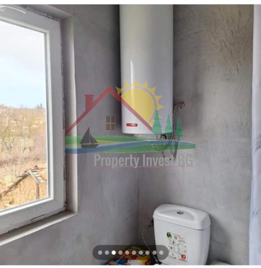 Image No.8-3 Bed House for sale