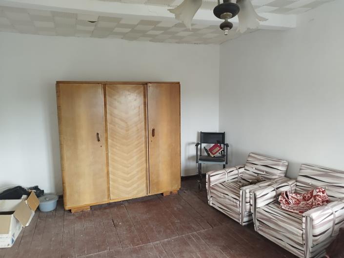 Image No.2-Maison de 1 chambre à vendre à Yambol 