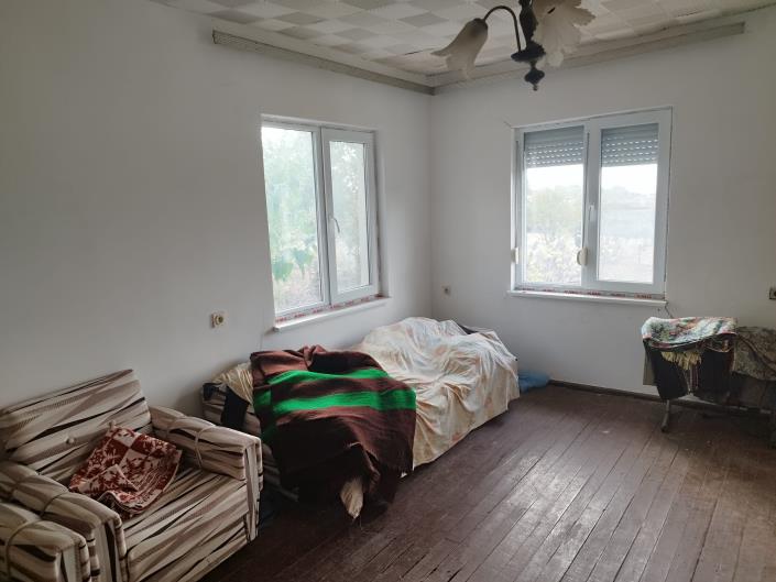 Image No.4-Maison de 1 chambre à vendre à Yambol 