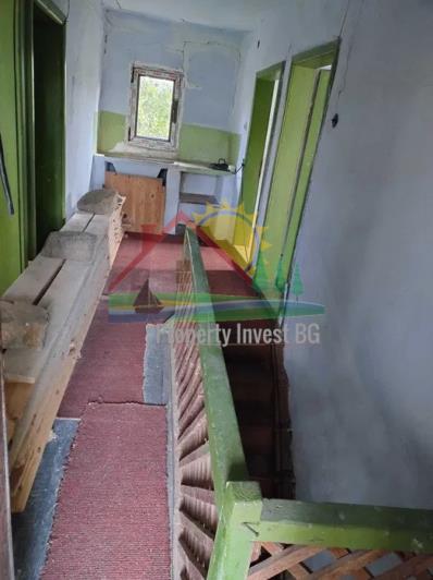 Image No.5-Propriété de pays de 4 chambres à vendre à Burgas
