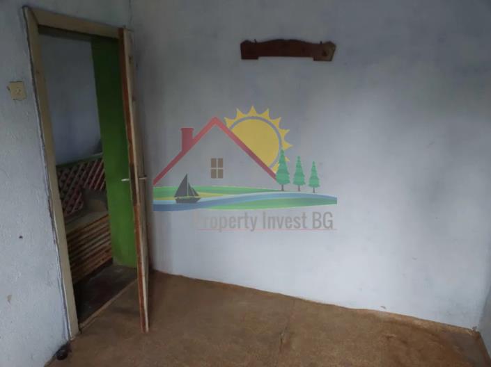 Image No.8-Propriété de pays de 4 chambres à vendre à Burgas