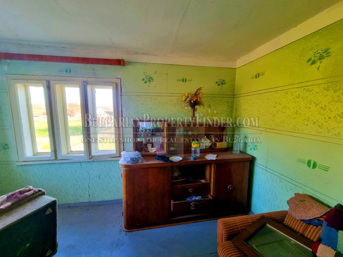 Image No.9-Propriété de pays de 4 chambres à vendre à Ruse