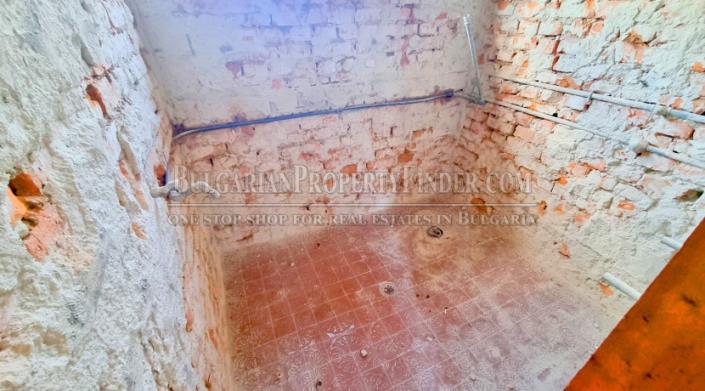 Image No.7-Propriété de pays de 2 chambres à vendre à Ruse