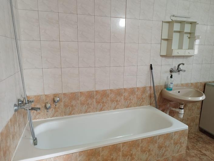 Image No.4-Maison de campagne de 2 chambres à vendre à Yambol 