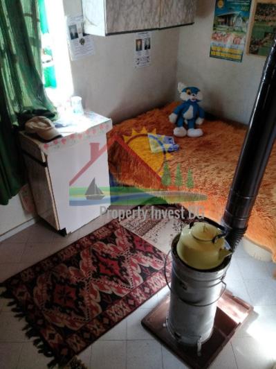 Image No.4-2 Bed Country Property for sale