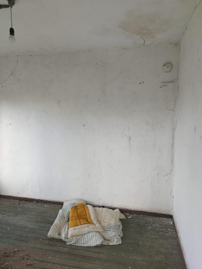 Image No.3-Maison de campagne de 3 chambres à vendre à Sliven 