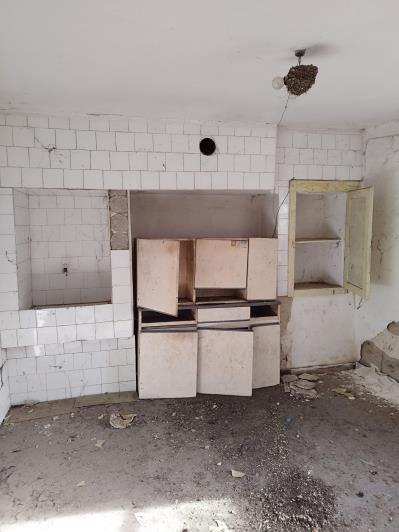 Image No.4-Maison de campagne de 3 chambres à vendre à Sliven 