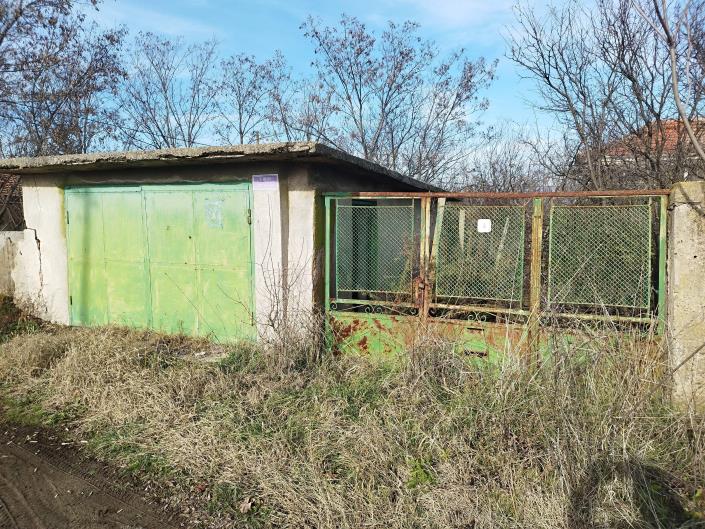Image No.5-Maison de campagne de 3 chambres à vendre à Sliven 