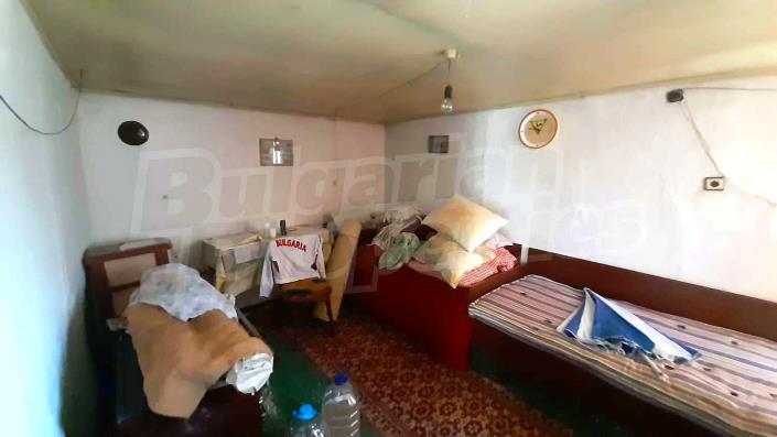 Image No.4-Maison de campagne de 2 chambres à vendre à Veliko Tarnovo