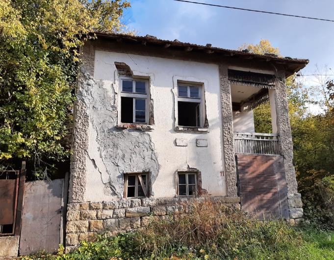 Image No.1-Maison de campagne de 3 chambres à vendre à Vratsa 