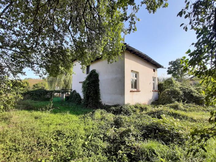 Image No.2-Maison de campagne de 2 chambres à vendre à Vratsa 