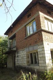 schouse_d555940_11_b