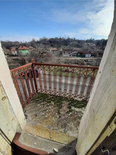 Image No.8-2 Bed Country House for sale