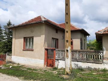 schouse-d2BukW_15_b