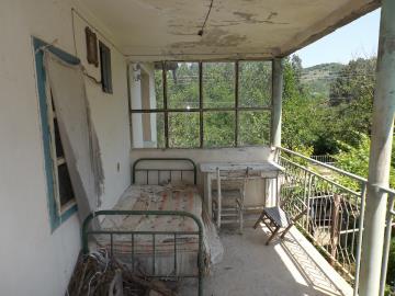 schouse-d555786_24_b