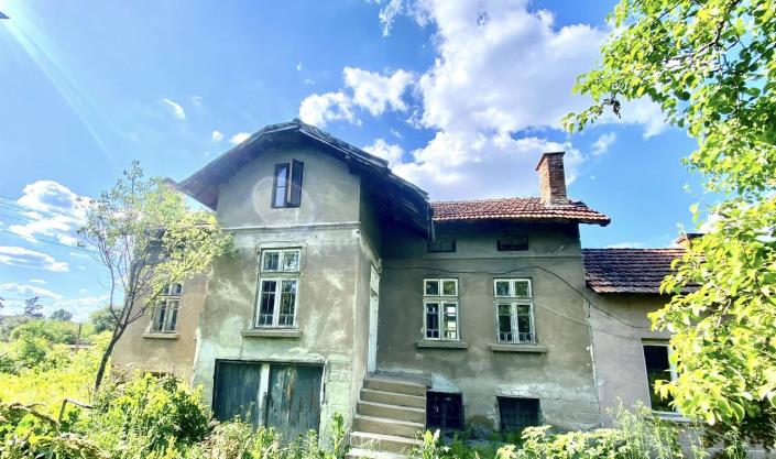 Image No.1-Maison de campagne de 2 chambres à vendre à Pleven