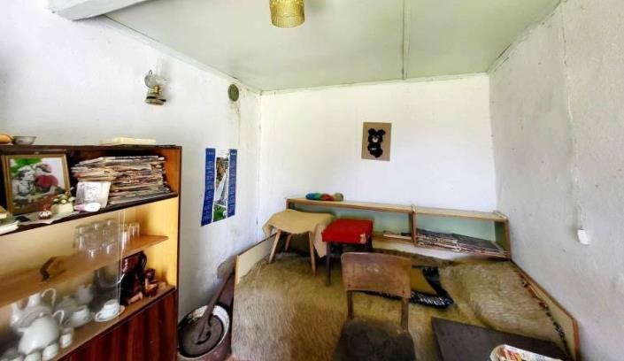 Image No.4-2 Bed Country Property for sale