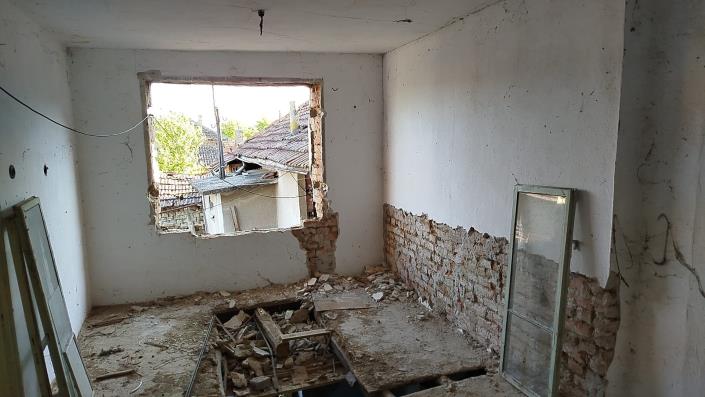 Image No.5-2 Bed Country House for sale