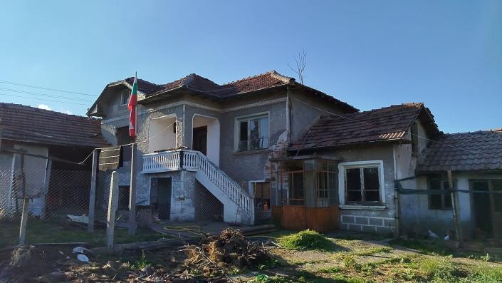 Image No.6-2 Bed Country House for sale