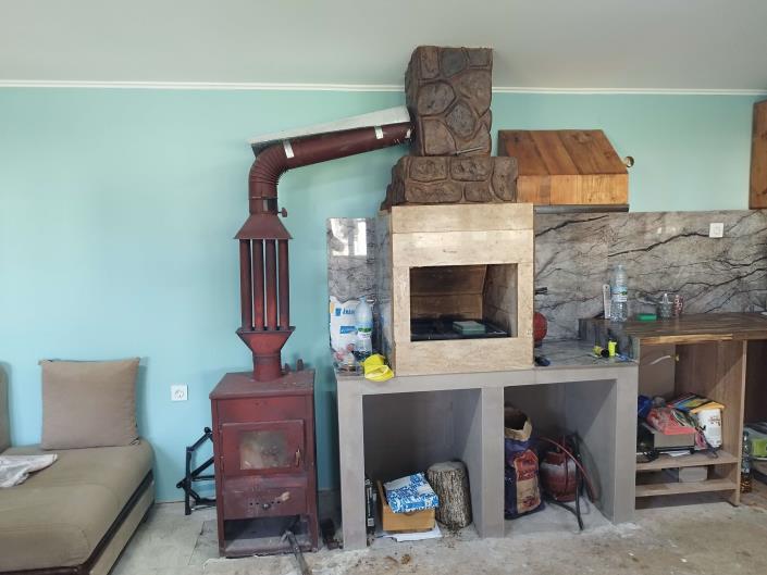 Image No.4-Propriété de pays de 2 chambres à vendre à Yambol 