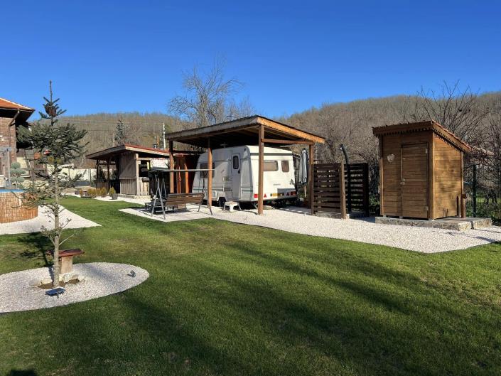 Image No.9-4 Bed Country Property for sale