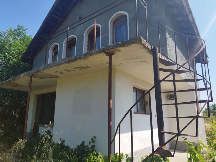 Image No.7-Maison de campagne de 2 chambres à vendre à Yambol 