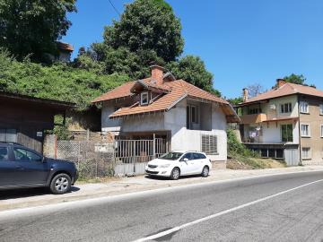 schouse-Q2Kk2y_4_b