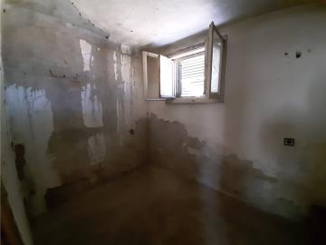 schouse-Q2Kk2y_14_b