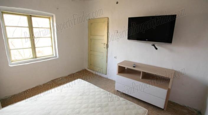 Image No.6-2 Bed Country House for sale