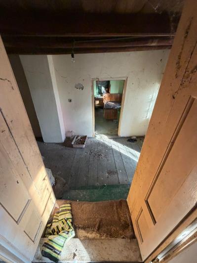 Image No.5-2 Bed Country House for sale