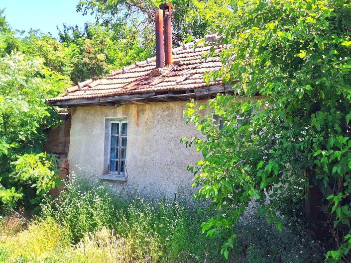 Image No.3-Maison de campagne de 2 chambres à vendre à Veliko Tarnovo