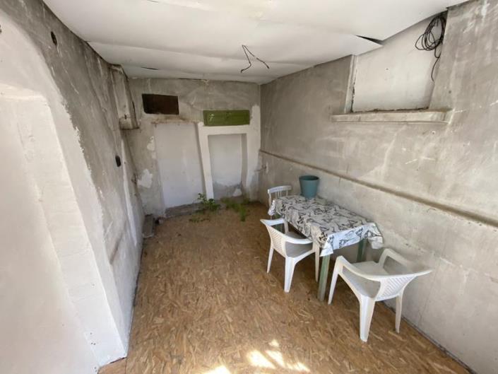 Image No.2-2 Bed Country House for sale