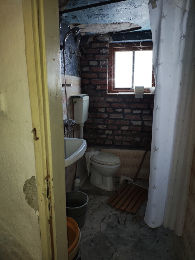 Image No.3-Maison de campagne de 2 chambres à vendre à Elhovo