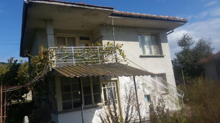 Image No.2-2 Bed Country House for sale