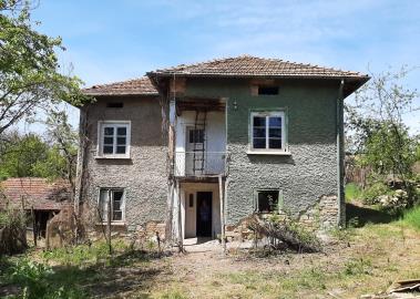 schouse-7L5SQi_1_b