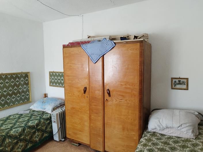 Image No.3-2 Bed Country House for sale