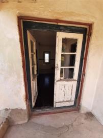 schouse-PXipBg_5_b