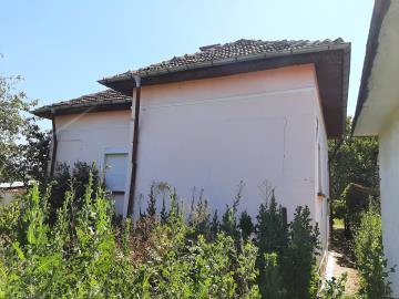 schouse-yGJyCz_6_b