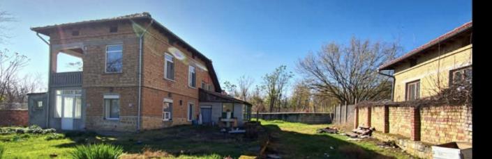 Image No.2-2 Bed Country House for sale