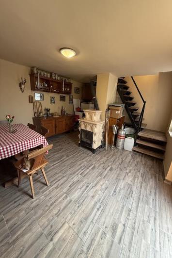 Image No.2-1 Bed Country House for sale