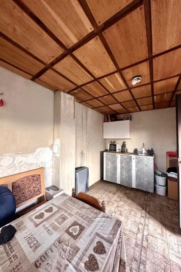 Image No.2-1 Bed Country House for sale