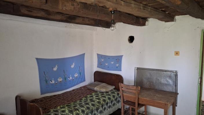 Image No.5-Maison de campagne de 2 chambres à vendre à Yambol 