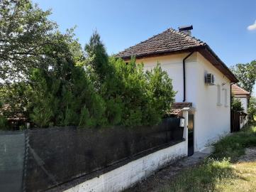schouse-Ia09uq_7_b