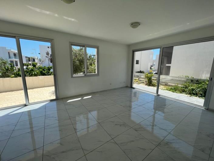 Image No.9-Villa de 3 chambres à vendre à Chlorakas