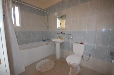 2020-Kings-Beach-Apartment-B12-Photo-18